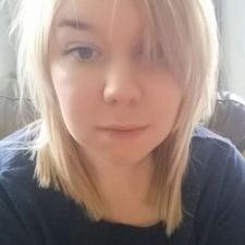 Profile Picture of Cassandra James (@cassiejames294) on Twitter