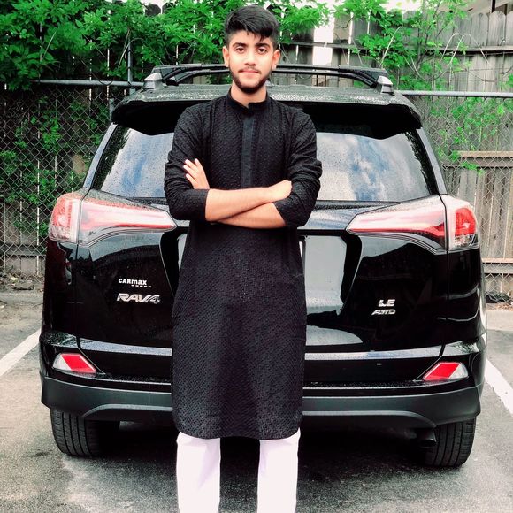 Profile Picture of Syed Zia (@talhazia123) on Poshmark