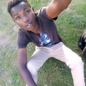 Profile Picture of Peter Merlin (@Petermerlin7) on Twitter