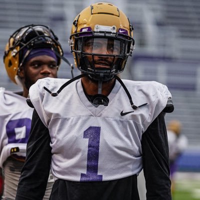 Profile Picture of Scott Bracey (@s_bracey11) on Twitter