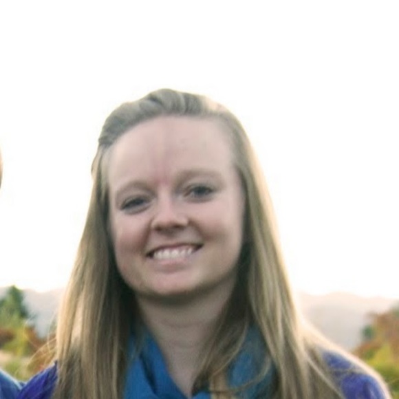 Profile Picture of Amanda hatch Wilcock (@amandahatch7) on Poshmark