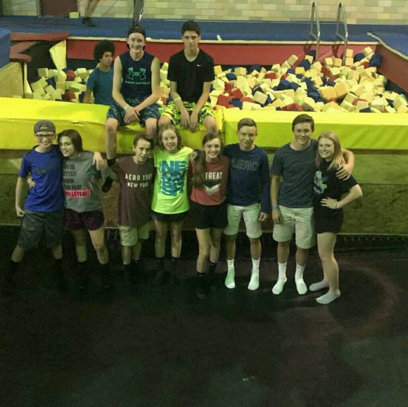 Profile Picture of Cheyenne Andrews (@cheyenne81103) on Poshmark