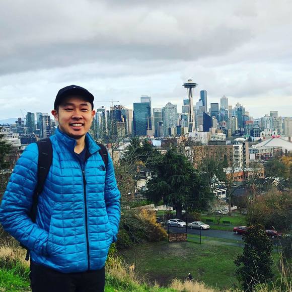 Profile Picture of Kenny Lu (@klusps) on Poshmark
