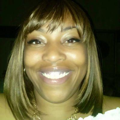 Profile Picture of Tamara Stevenson (@yodymemytyme) on Twitter
