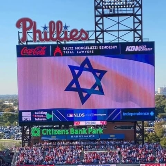 Profile Picture of Joel Schneier (@joels7) on Poshmark