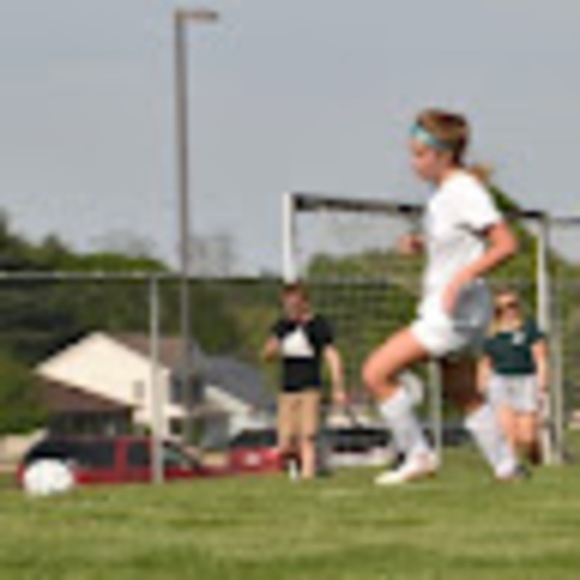 Profile Picture of Ashley Krieski (@ashleykrieski) on Poshmark