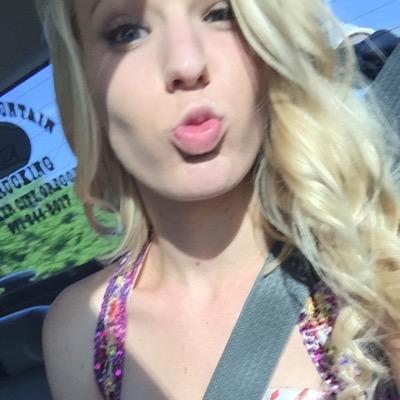 Profile Picture of Kelli Frederick (@noel_kellii) on Twitter