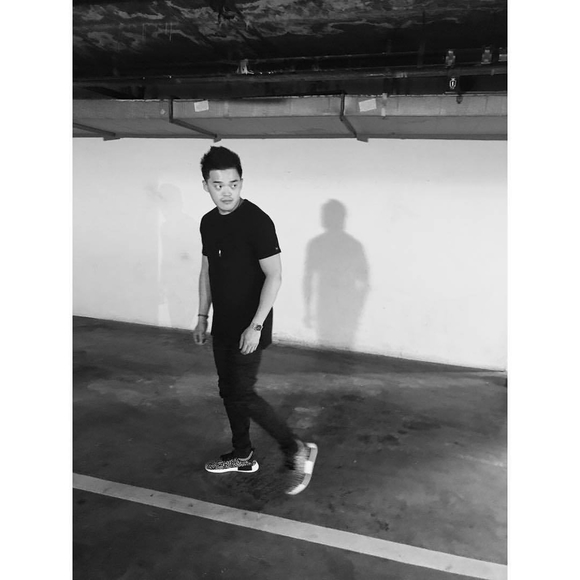 Profile Picture of Brandon Huynh (@brandonvhuynh) on Poshmark