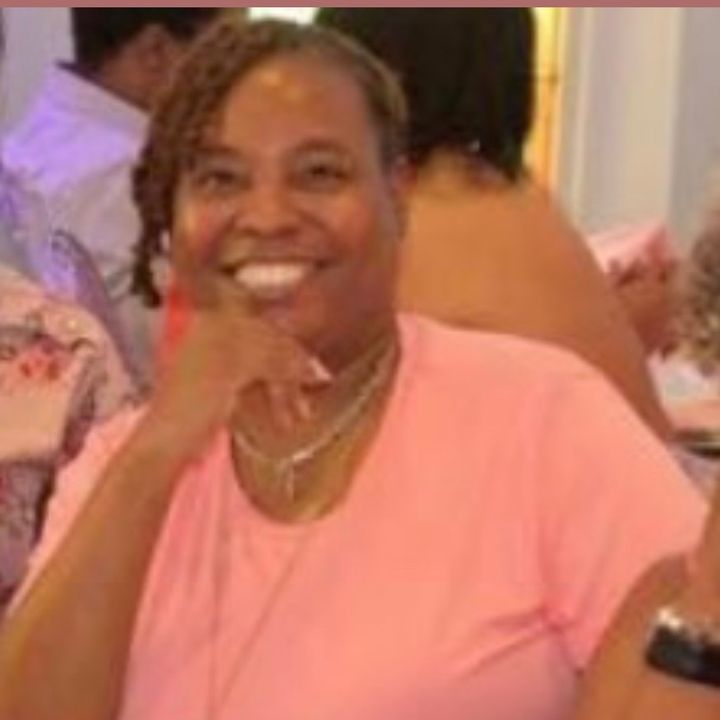 Profile Picture of Robin Parham (@robinparham) on Tiktok