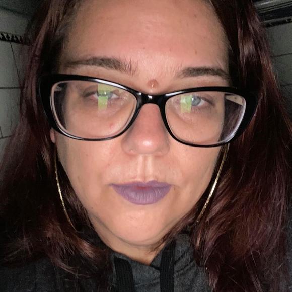 Profile Picture of Candice Wilkins (@wilkinsa17) on Poshmark