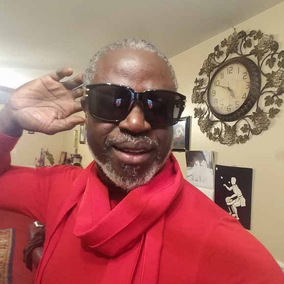 Profile Picture of Jubril Magbade (@odeda78) on Poshmark