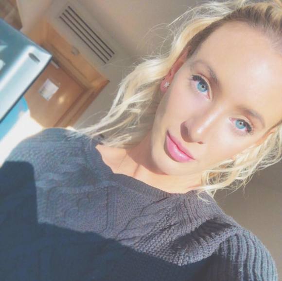 Bree Manning - Poshmark Profile Picture of Bree Manning (@breeannemanning) on Poshmark