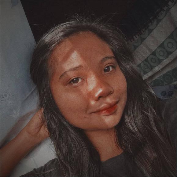 Profile Picture of Faye lian Asuncion (@f_asuncion) on Poshmark