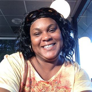Profile Picture of Lillian Mason (@Lillian-Mason) on Facebook
