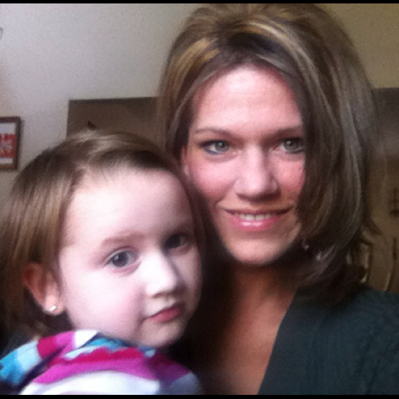 Profile Picture of Terisa Hammergren (@krisnterisa09) on Poshmark