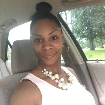 Profile Picture of Crystal Cain (@candecain18) on Twitter