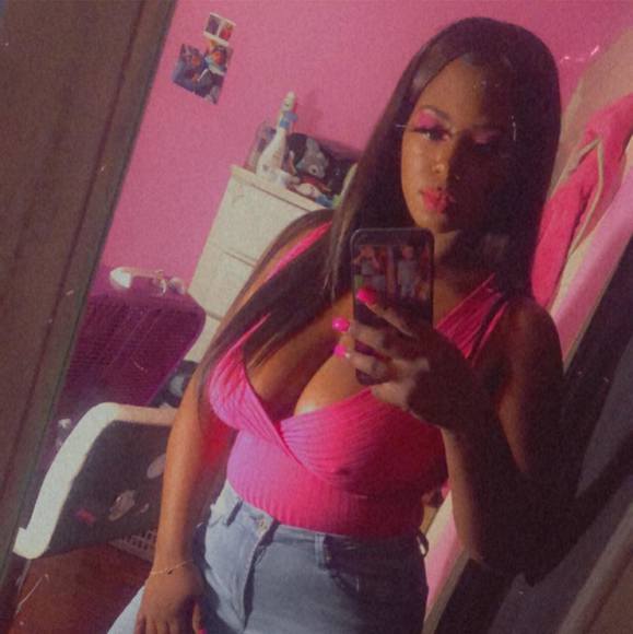 Profile Picture of Brianna Robinson (@missunderstood2) on Poshmark