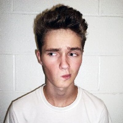 Profile Picture of Tom Nickel (@tommyn70) on Twitter