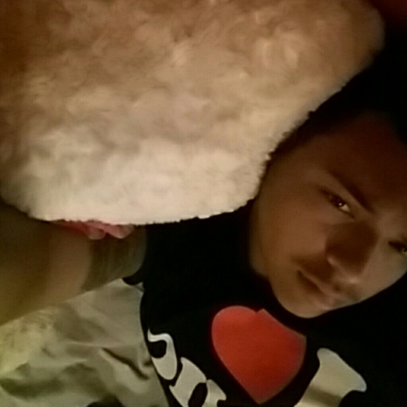 Profile Picture of Richard Vasquez (@rickybobbyman) on Poshmark