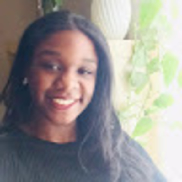 Profile Picture of Shay Jordan (@shayjordan816) on Poshmark