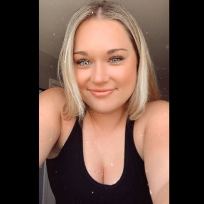 Profile Picture of Bridget Manning (@bridgetmarie_14) on Twitter