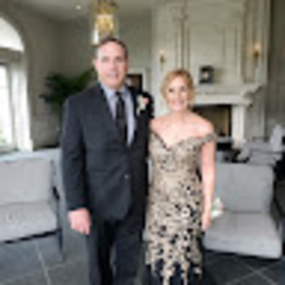 Profile Picture of Georgeann Schenker (@georgeann1963) on Poshmark