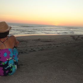 Profile Picture of Gabriela Rivas Troya (@gabrielatroya) on Pinterest