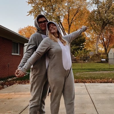 Isabelle Erin Jolly🌸 - Twitter Profile Picture of Isabelle Erin Jolly🌸 (@IzzyFizzy_1) on Twitter