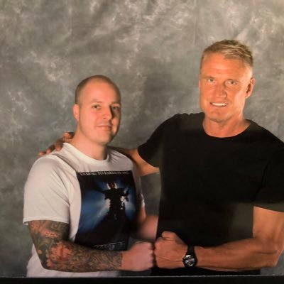 Profile Picture of Jay Pearson (@JimmyCully) on Twitter