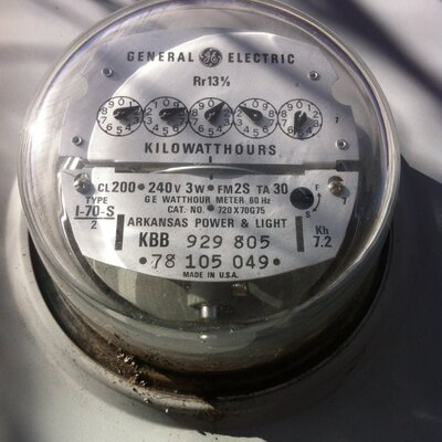 Profile Picture of ElectricMeterReader (@DavidKatrana) on Twitter