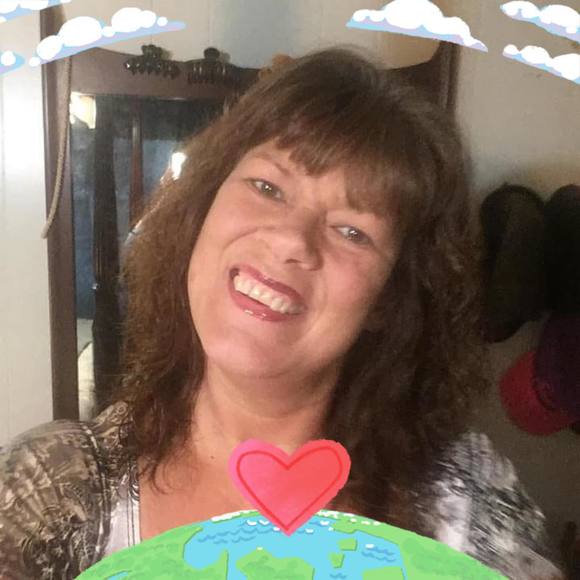 Profile Picture of Diane Gilder (@dg100862) on Poshmark