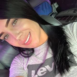 Profile Picture of Elizabeth Lopez (@elizabeth_colombia) on Instagram