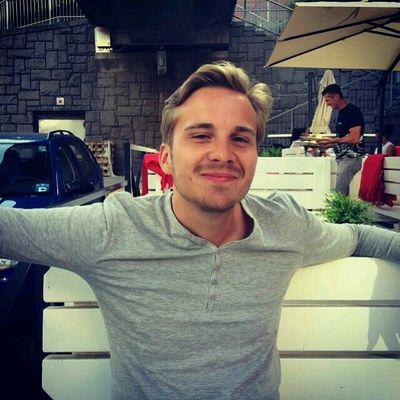 Profile Picture of Robert Björklund (@BjorklundWork) on Twitter