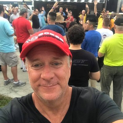 Profile Picture of Michael Carrol (@MichaelCarrol6) on Twitter