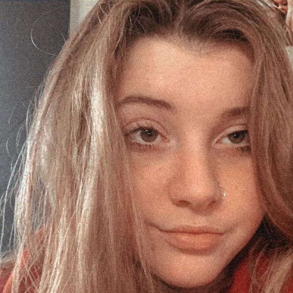 Profile Picture of Montana Sheriff (@montaanaa) on Poshmark