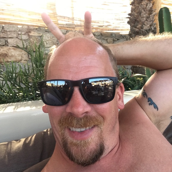 Profile Picture of Matt Gustafson (@gusmaninca) on Poshmark