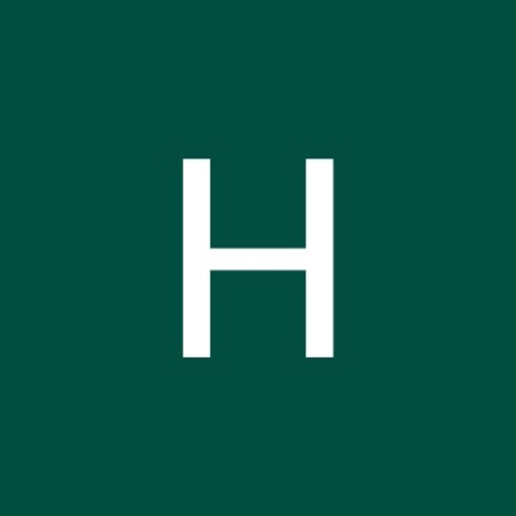 Profile Picture of Heidi Matley (@heidimatley) on Poshmark