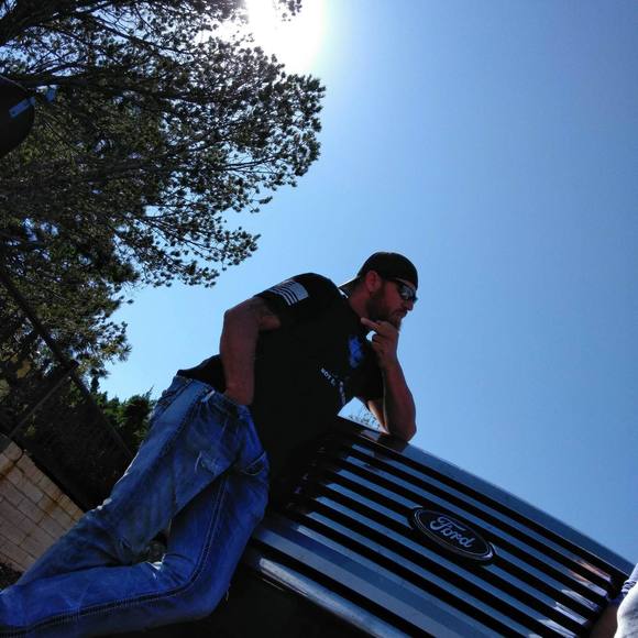 Profile Picture of Aaron Niday (@ajniday) on Poshmark