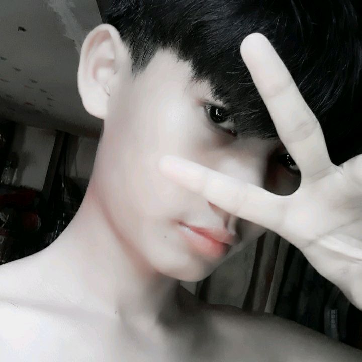 Profile Picture of P'yan (@alvingue) on Tiktok