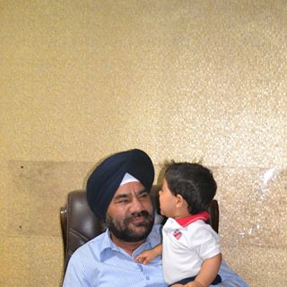 Profile Picture of Surjit Singh Grewal (@surjitsingh.grewal) on Facebook