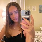 Profile Picture of Olivia Lockhart (@livlockhart) on Instagram