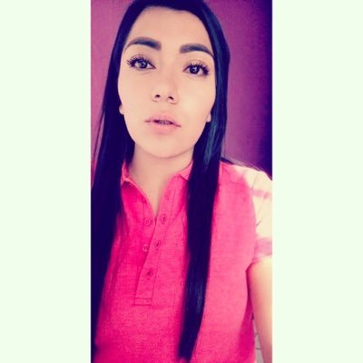 Profile Picture of Yasmin Barrón (@YasBarron1) on Twitter