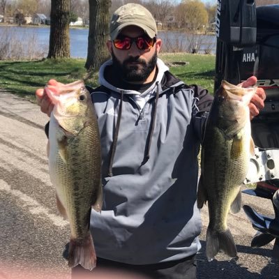 Profile Picture of Jonathan Barker (@jonnybarks23) on Twitter