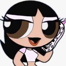 Profile Picture of Vivian (@vivians.alt) on Tiktok