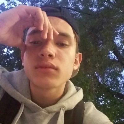 Profile Picture of Emmanuel Calvillo (@EmmanuelCM98) on Twitter