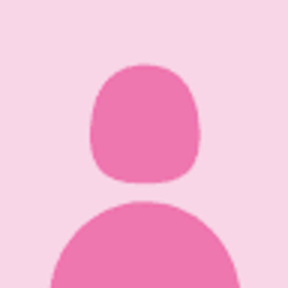 Profile Picture of Julia Duval (@juliaduval084) on Poshmark