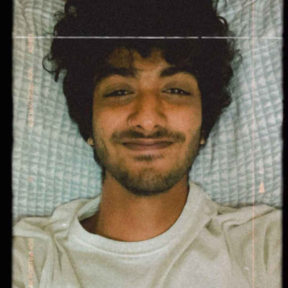 Profile Picture of Vishnu Prasad (@vishnuprasad288) on Poshmark