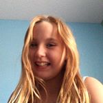 Profile Picture of emily blom kew (@bluenikes_are_the_beat) on Instagram