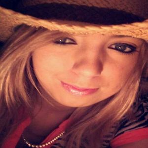 Profile Picture of Felicia Phillips (@camolady219) on Myspace