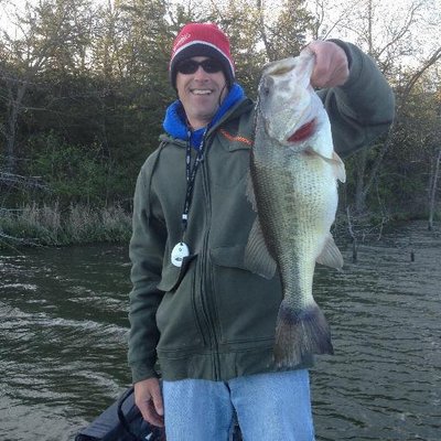 Profile Picture of Jim Block (@JBlockFishing) on Twitter